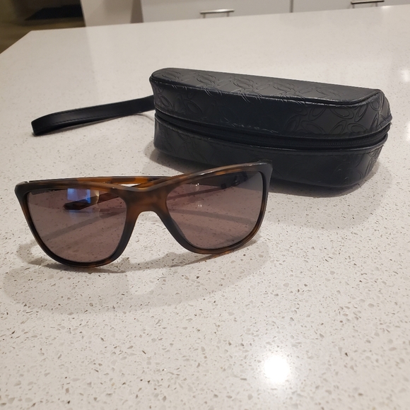 Oakley reverie sunglasses - Picture 2 of 9